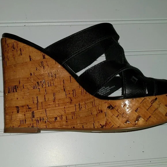 BCBG Paris Women's Size 7.5 Cork Wedge Heel Slip On Sandals - Picture 8 of 14